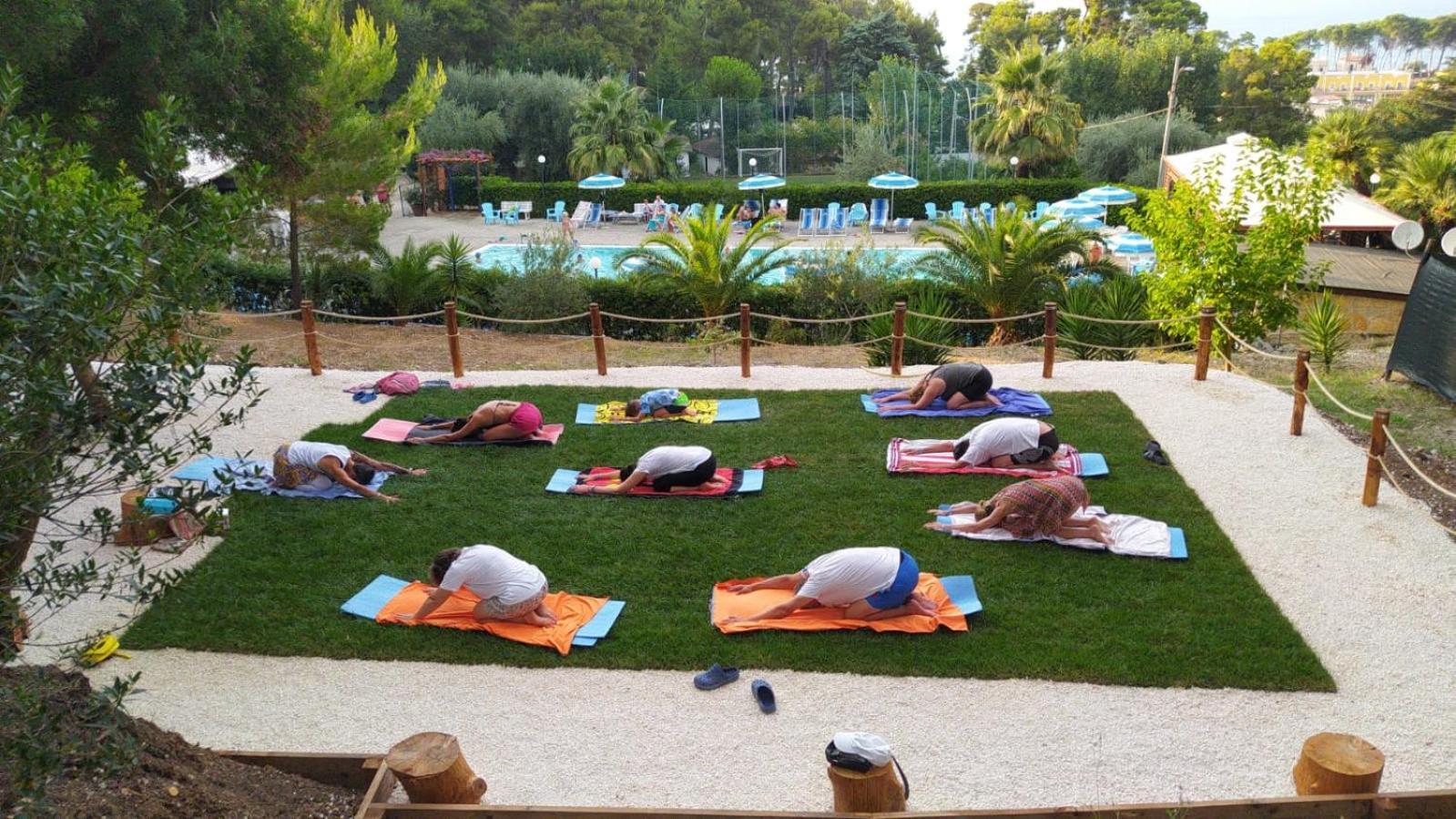 Camping Villaggio Internazionale San Menaio Εξωτερικό φωτογραφία