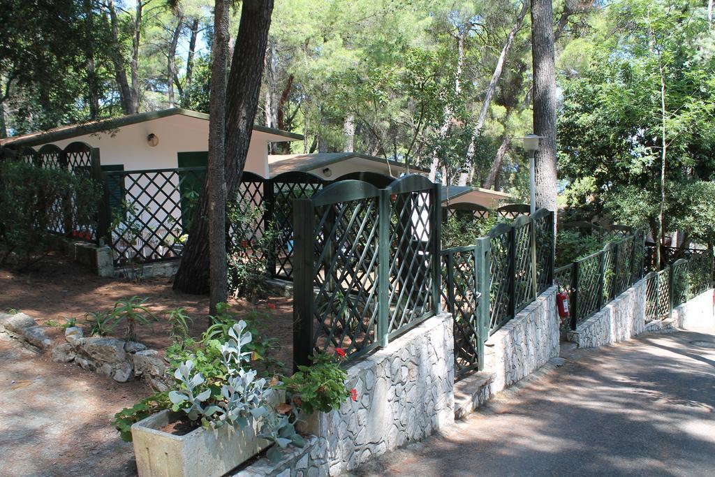 Camping Villaggio Internazionale San Menaio Δωμάτιο φωτογραφία